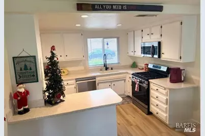 514 Oak Vista Lane, Santa Rosa, CA 95409 - Photo 7