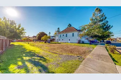 316 Vallejo Street, Petaluma, CA 94952 - Photo 3