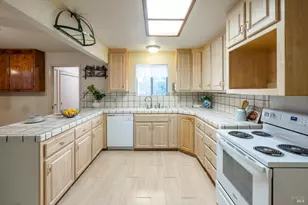 106 Birch St, Vacaville, CA 95688 - Photo 27