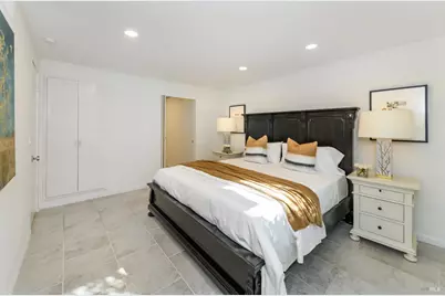 98 Surrey Lane, San Rafael, CA 94903 - Photo 13