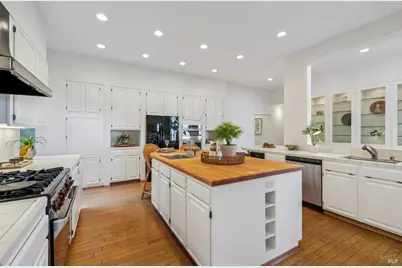 25 Oakhurst Road, San Rafael, CA 94901 - Photo 9