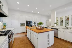 25 Oakhurst Rd, San Rafael, CA 94901 - Photo 9