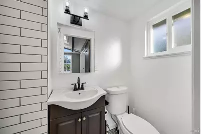 7810 Sanford Street, Oakland, CA 94605 - Photo 21