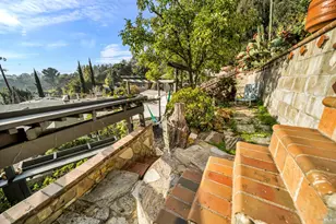 7810 Sanford St, Oakland, CA 94605 - Photo 41