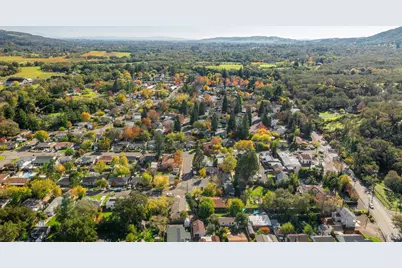 881 Lorna Drive, Glen Ellen, CA 95442 - Photo 43
