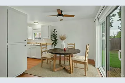 7 Portola Court, Santa Rosa, CA 95409 - Photo 35