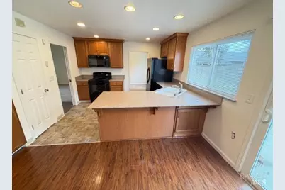 604 Seagull Drive, Suisun City, CA 94585 - Photo 5