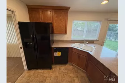 604 Seagull Drive, Suisun City, CA 94585 - Photo 7