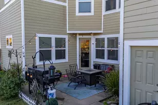 2409 Van Patter Dr, Santa Rosa, CA 95403 - Photo 21