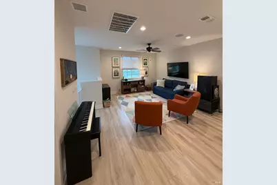 813 Cosmos Drive, Vacaville, CA 95687 - Photo 21