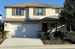 813 Cosmos Dr, Vacaville, CA 95687 - Photo 1