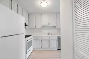 705 Hermes, Hercules, CA 94547 - Photo 13