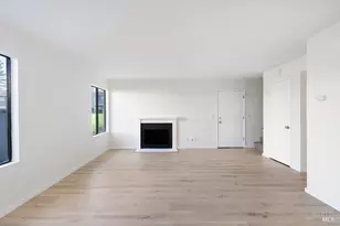 705 Hermes, Hercules, CA 94547 - Photo 7