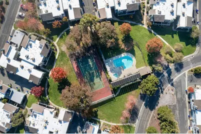 705 Hermes #5, Hercules, CA 94547 - Photo 37