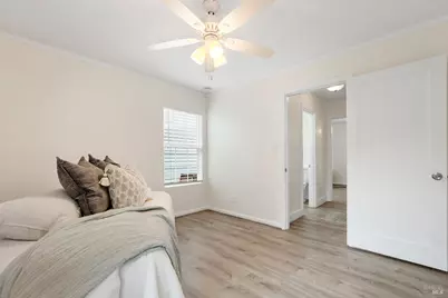 2561 Pacific Street, Napa, CA 94558 - Photo 17