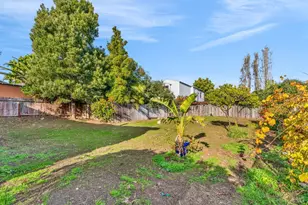 8 Santa Paula Way, Vallejo, CA 94590 - Photo 37