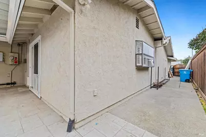 625 Cypress Street, Dixon, CA 95620 - Photo 37