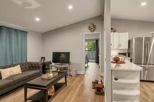 90 Vista Cir, Sonoma, CA 95476 - Photo 13