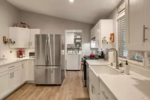 90 Vista Cir, Sonoma, CA 95476 - Photo 9