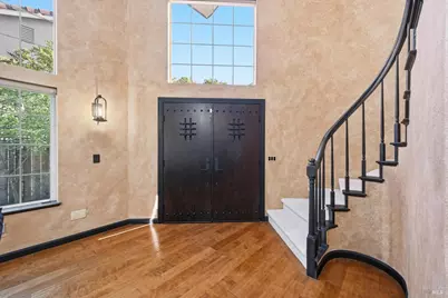 28 S Newport Drive, Napa, CA 94559 - Photo 27