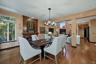 28 S Newport Dr, Napa, CA 94559 - Photo 7