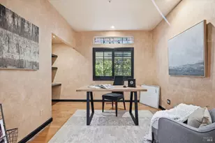 28 S Newport Dr, Napa, CA 94559 - Photo 23