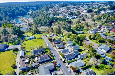 137 Olsen Lane, Fort Bragg, CA 95437 - Photo 27