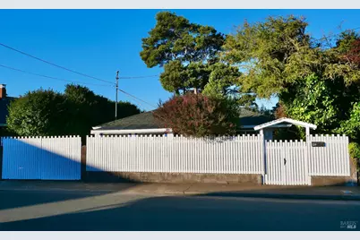 137 Olsen Lane, Fort Bragg, CA 95437 - Photo 3