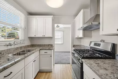 104 Hermosa Avenue, Vallejo, CA 94589 - Photo 11