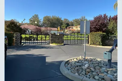 3001 Chardonnay Court, Vacaville, CA 95688 - Photo 7