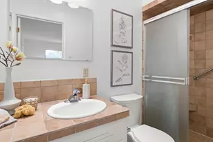 716 Elm Dr, Petaluma, CA 94952 - Photo 17