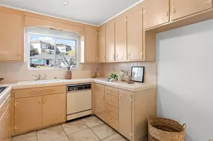 716 Elm Dr, Petaluma, CA 94952 - Photo 21