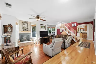 735 Carr Avenue, Santa Rosa, CA 95404 - Photo 5