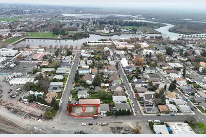 201 Sacramento Street, Suisun City, CA 94585 - Photo 17