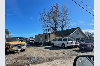 588 Roseland Avenue, Santa Rosa, CA 95407 - Photo 3