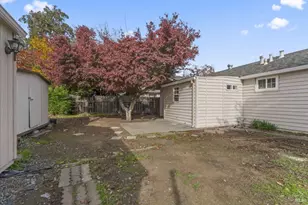 1295 Hemlock St, Napa, CA 94559 - Photo 23