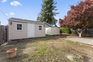 1295 Hemlock St, Napa, CA 94559 - Photo 21