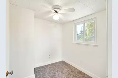 240 S 7th Street, Dixon, CA 95620 - Photo 25