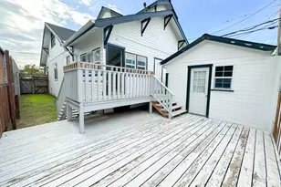 898 W Franklin St, Monterey, CA 93940 - Photo 23