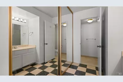 397 Kenbrook Circle, San Jose, CA 95111 - Photo 17