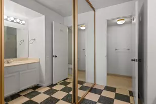 397 Kenbrook Cir, San Jose, CA 95111 - Photo 17