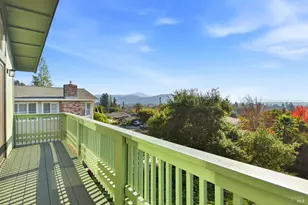 5827 La Cuesta Dr, Santa Rosa, CA 95409 - Photo 31