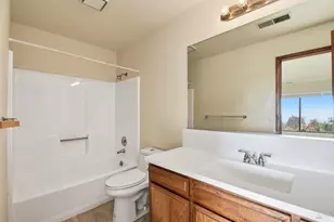 5827 La Cuesta Dr, Santa Rosa, CA 95409 - Photo 19
