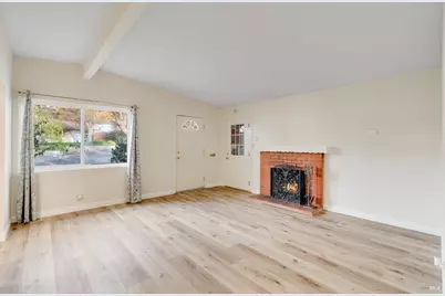 103 Sandalwood Court, Vallejo, CA 94591 - Photo 5