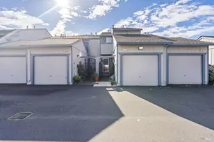 11 Creekwood Square, Rohnert Park, CA 94928 - Photo 41