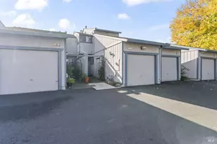 11 Creekwood Square, Rohnert Park, CA 94928 - Photo 39