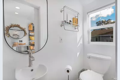 217 S Coombs Street, Napa, CA 94559 - Photo 29