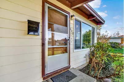 640 S Minahen Street, Napa, CA 94559 - Photo 5