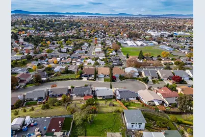 235 Toledo Court, Vallejo, CA 94591 - Photo 53