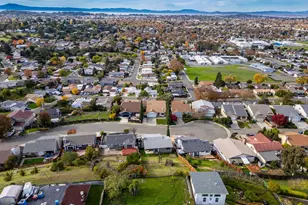 235 Toledo Ct, Vallejo, CA 94591 - Photo 53